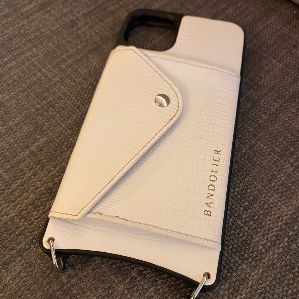 Bandolier phone case Ivory